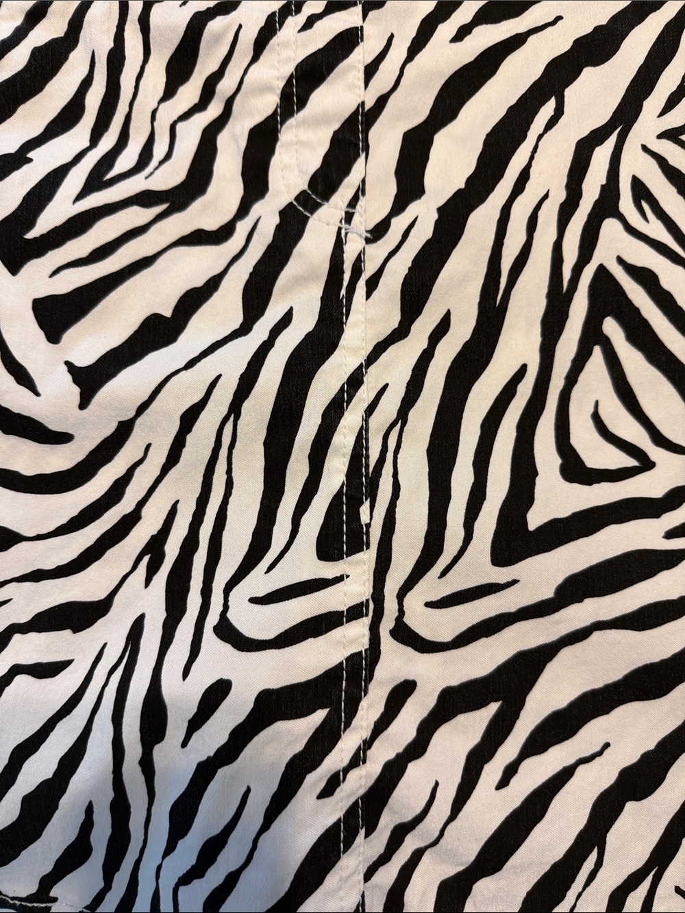Attyre Zebra Print Skort- Black & White - Picture 5 of 5
